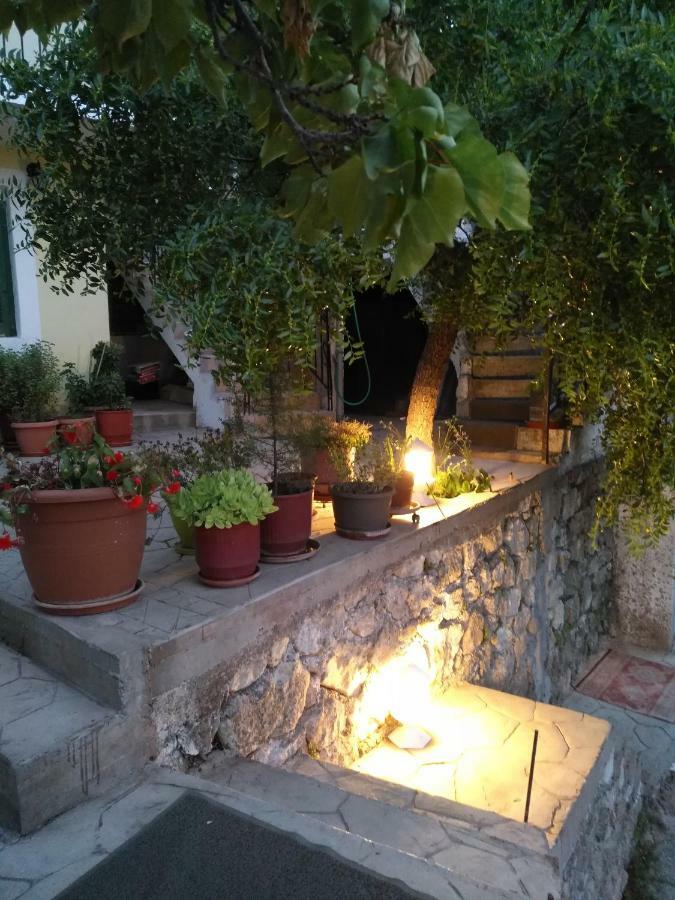 Villa Christos House Kariá Exterior foto