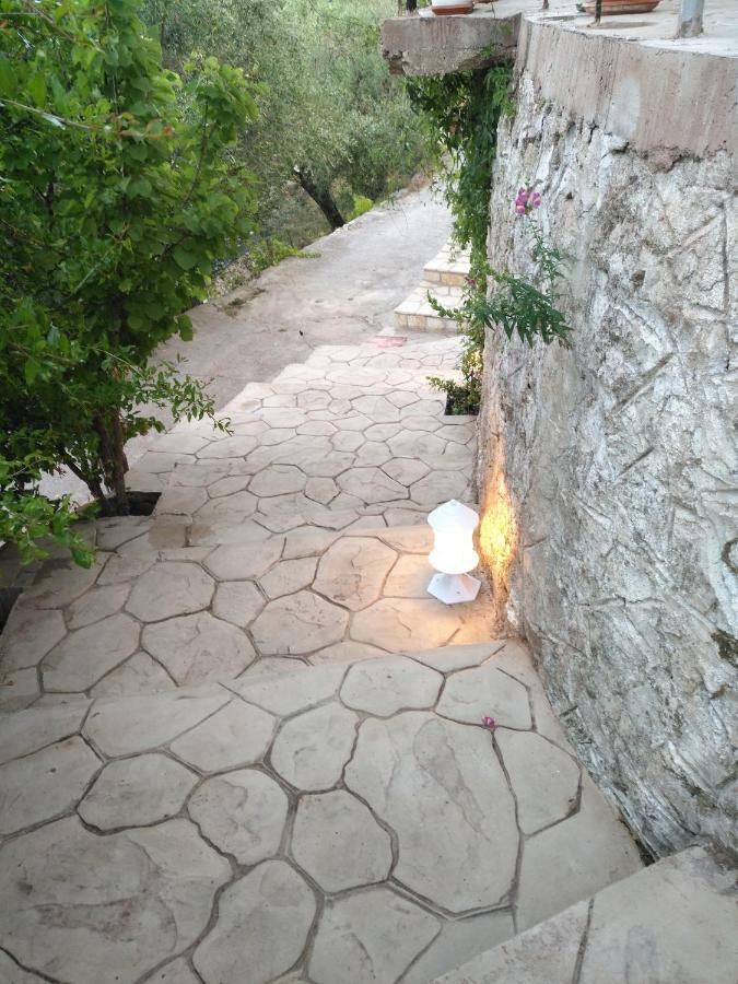 Villa Christos House Kariá Exterior foto