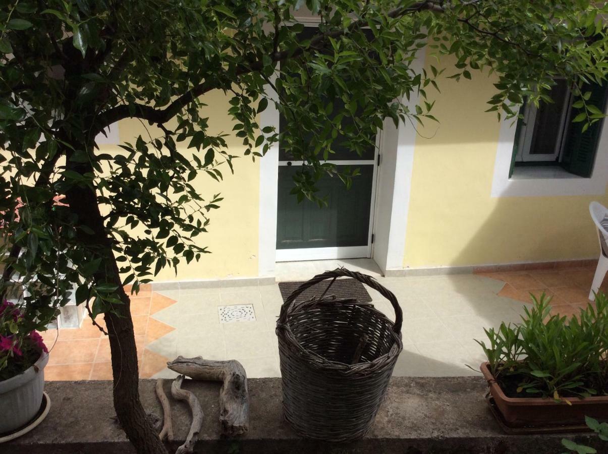 Villa Christos House Kariá Exterior foto